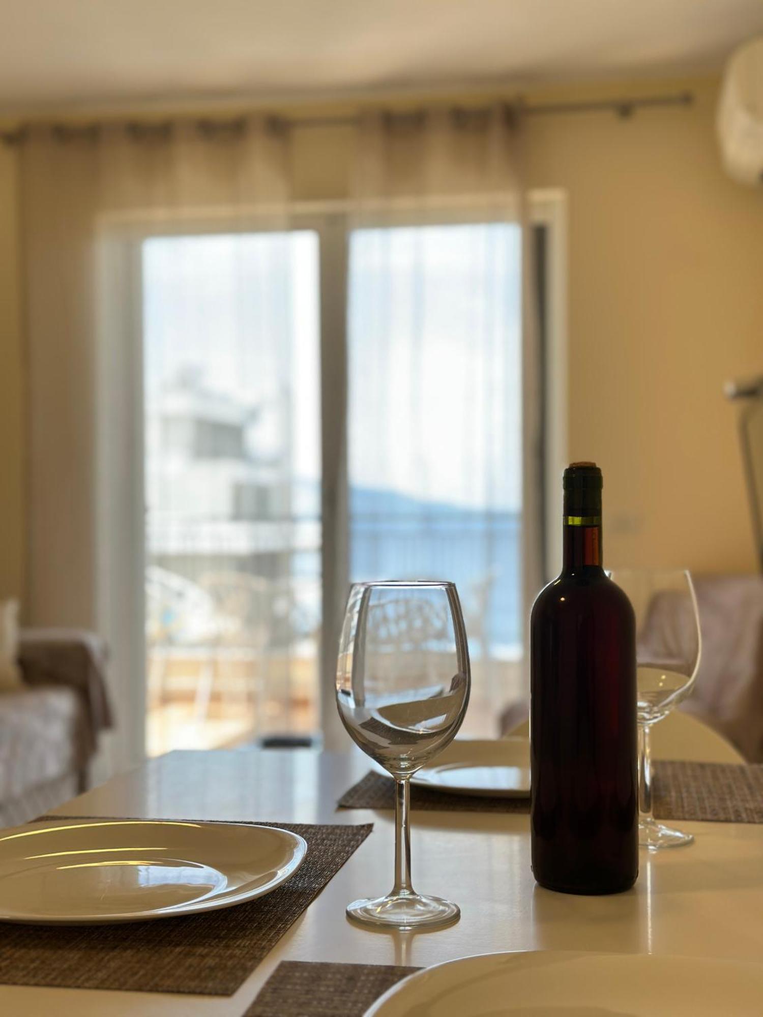White Sea View Residence 2 Саранда Экстерьер фото